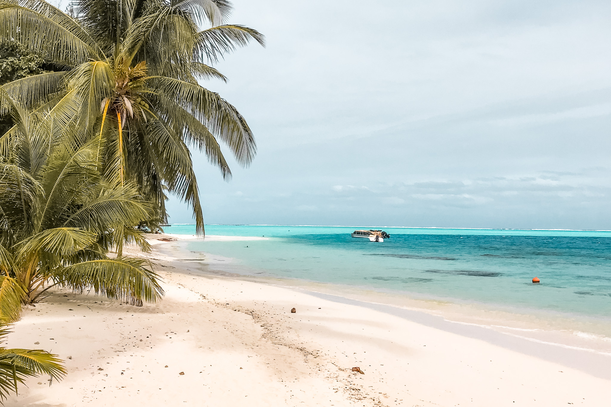 Bora Bora Beach Sand Crystal Clear Water French Polynesia